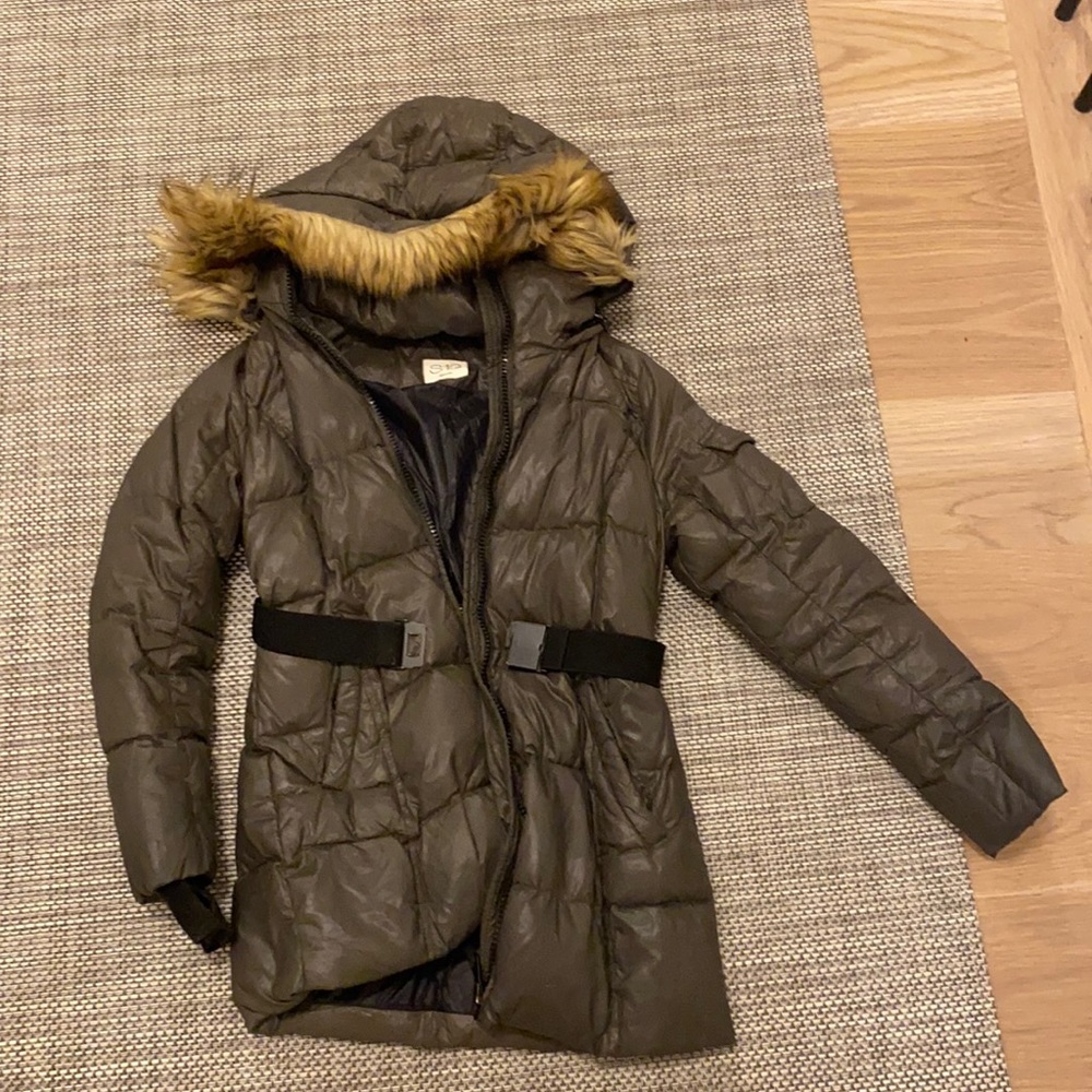 Adorable green jacket. Keeps you so warm